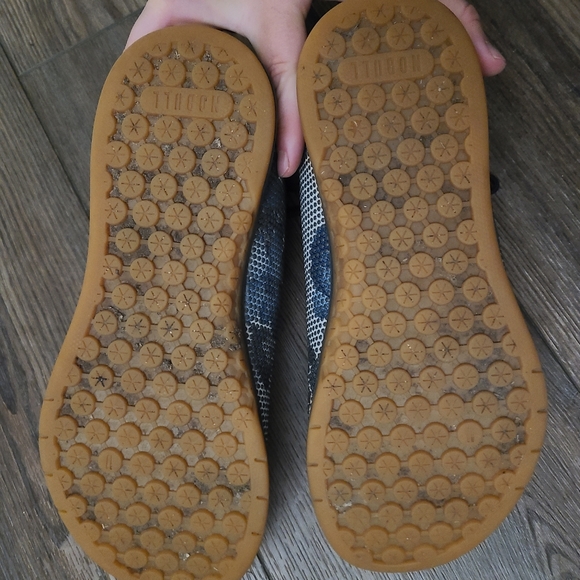 Rare NOBULL Floral Gum Bottom Trainer Size 7 - Picture 6 of 7